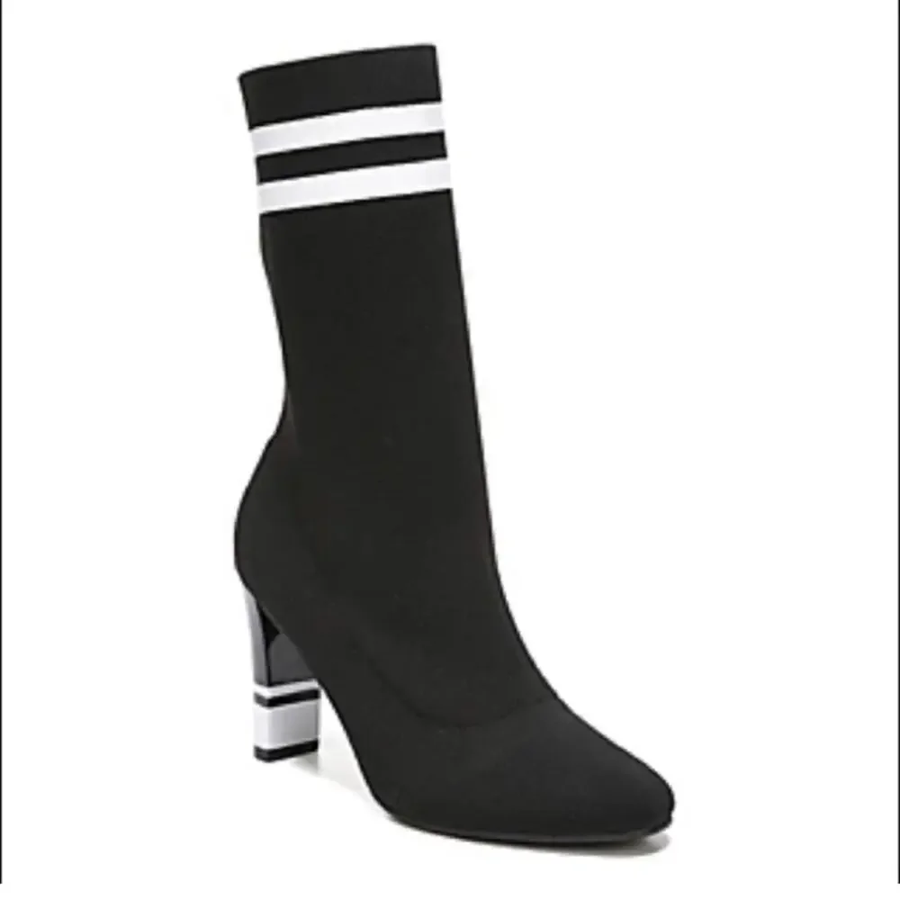 Brand New Sam Edelman Joy Heeled Sock Booties in Black White Knit